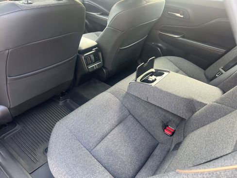 Used 2023 Toyota Crown XLE image 15