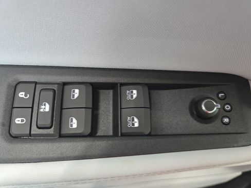 New 2026 Jeep Cherokee Laredo AWD/4WD image 29