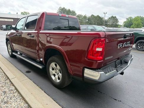 Used 2025 RAM 1500 Big Horn AWD/4WD image 11