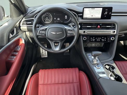Used 2025 Genesis G70 2.5T w/ Sport Prestige Package RWD image 10