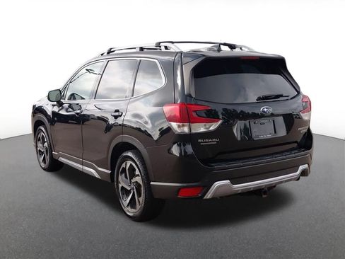 Used 2022 Subaru Forester Touring w/ Popular Package #2 AWD/4WD image 4