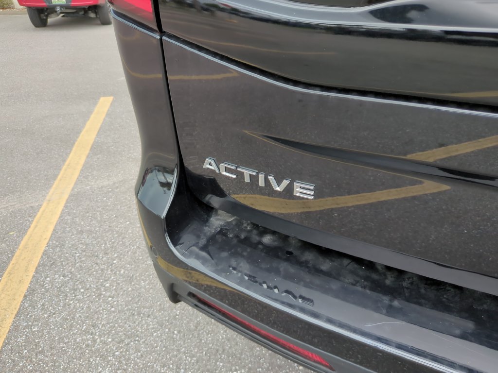 Certified 2025 Ford Expedition Active AWD/4WD image 12
