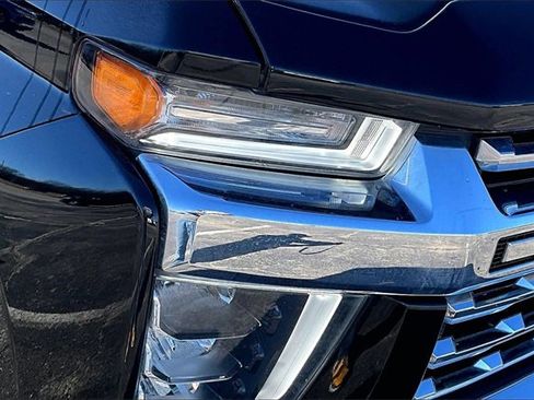 Used 2022 Chevrolet Silverado 3500 LTZ image 33