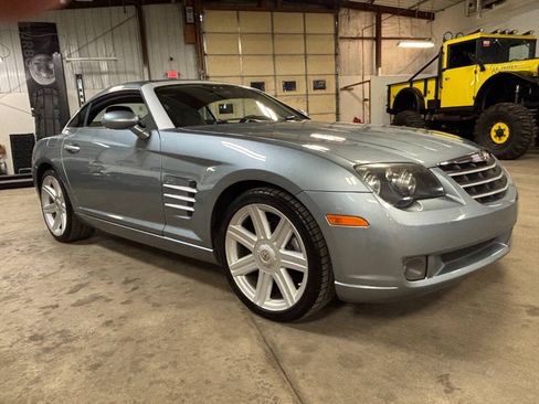 Used 2004 Chrysler Crossfire Coupe RWD image 8