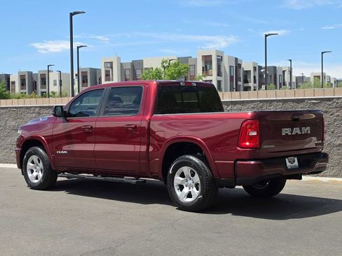 Used 2025 RAM 1500 Big Horn AWD/4WD image 7