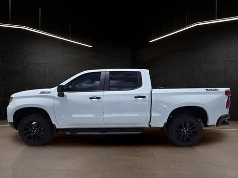 Used 2026 Chevrolet Silverado 1500 LT Trail Boss w/ Convenience Package II AWD/4WD image 4