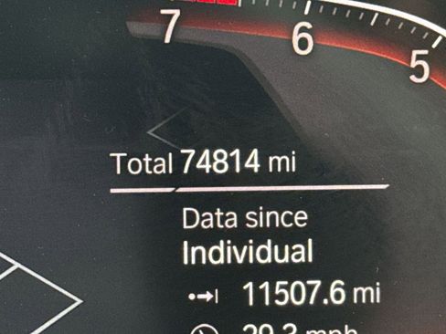 Used 2021 BMW X5 xDrive40i w/ M Sport Package image 21