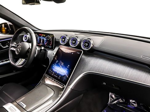 Used 2023 Mercedes-Benz C 300 Sedan image 17