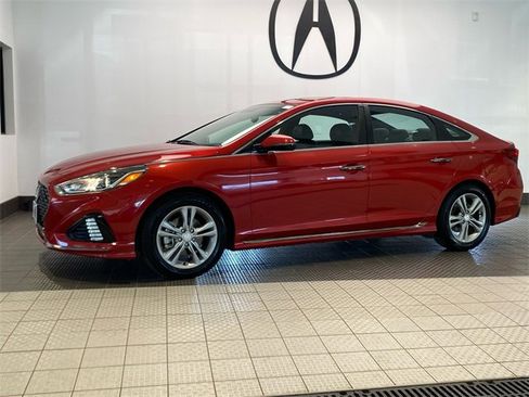 Used 2018 Hyundai Sonata Sport image 3