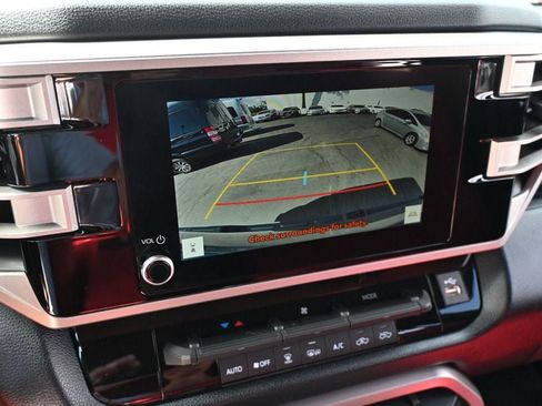 Used 2025 Toyota Tundra SR5 AWD/4WD image 17