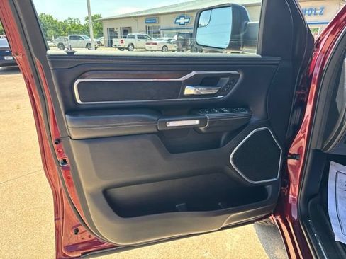 Used 2021 RAM 1500 Laramie AWD/4WD image 14
