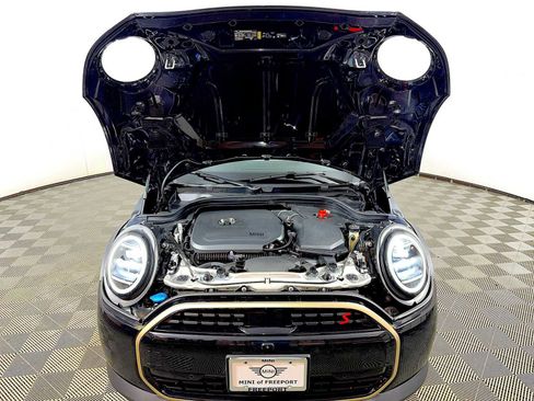 Certified 2025 MINI Cooper S image 31