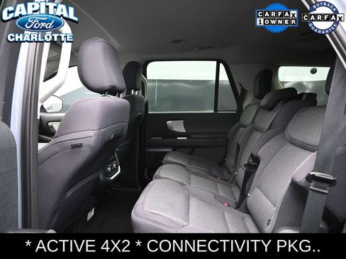 Used 2025 Ford Expedition Active AWD/4WD image 11