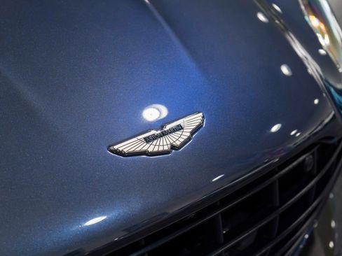 Used 2021 Aston Martin DBS Superleggera Volante image 18