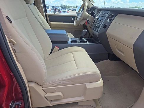 Used 2013 Ford Expedition XLT AWD/4WD image 14