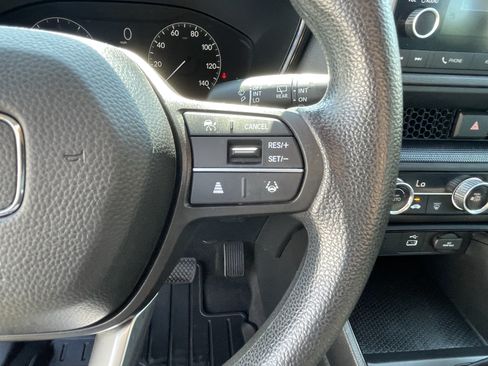 Used 2023 Honda CR-V LX image 23