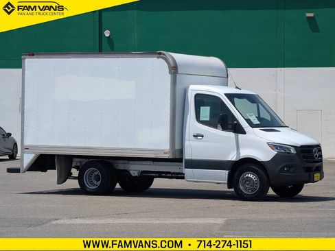 Used 2024 Mercedes-Benz Sprinter 4500 image 1