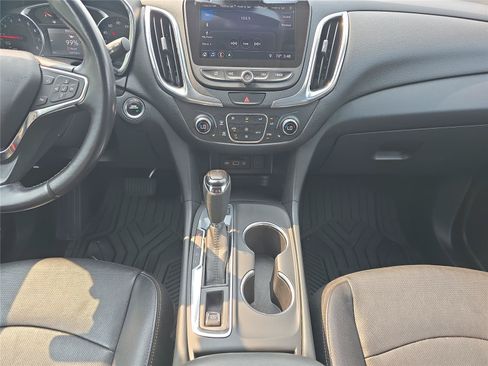 Used 2020 Chevrolet Equinox LT w/ Sport Edition AWD/4WD image 11