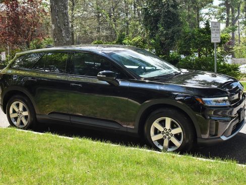 Used 2025 Honda Prologue EX image 10