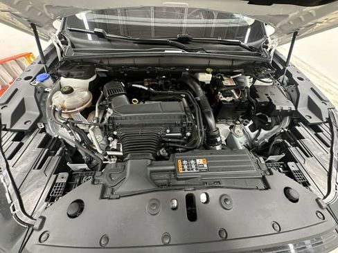 Used 2024 Lincoln Nautilus Reserve image 18