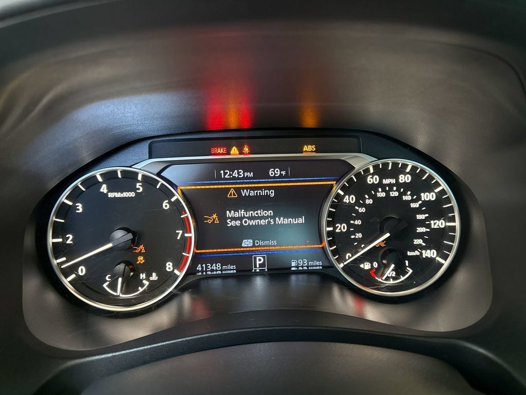 Used 2024 Nissan Altima 2.5 SR w/ SR Premium Package AWD/4WD image 19