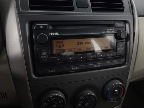 Used 2012 Toyota Corolla LE w/ Premium Pkg image 19