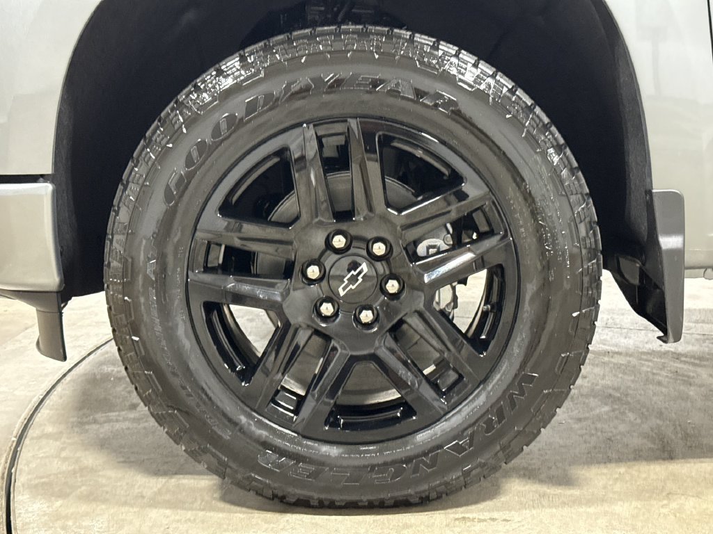 New 2026 Chevrolet Silverado 1500 RST w/ Z71 Off-Road Package AWD/4WD image 27