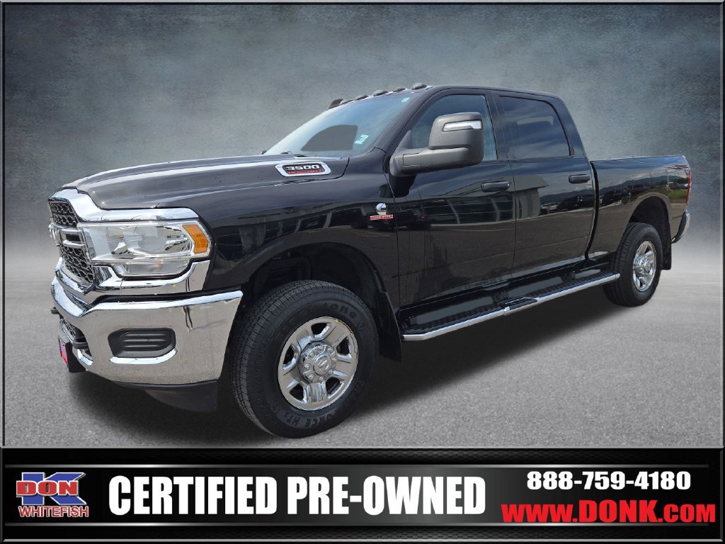 Used 2024 RAM 3500 Tradesman w/ Chrome Appearance Group AWD/4WD image 4