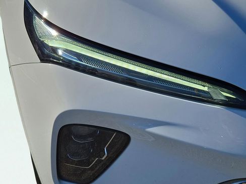 Used 2024 Buick Envision Preferred image 5