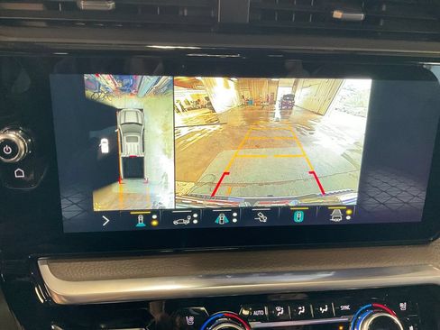 Used 2022 GMC Sierra 1500 Denali w/ Technology Package AWD/4WD image 21