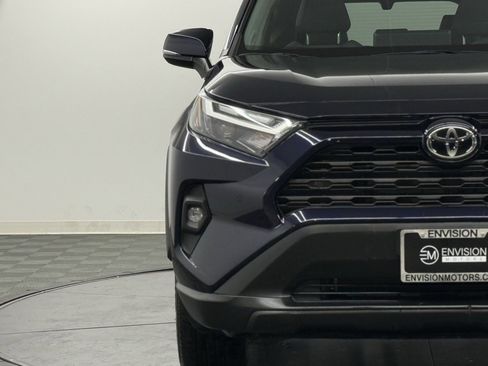 Used 2025 Toyota RAV4 XLE Premium image 4
