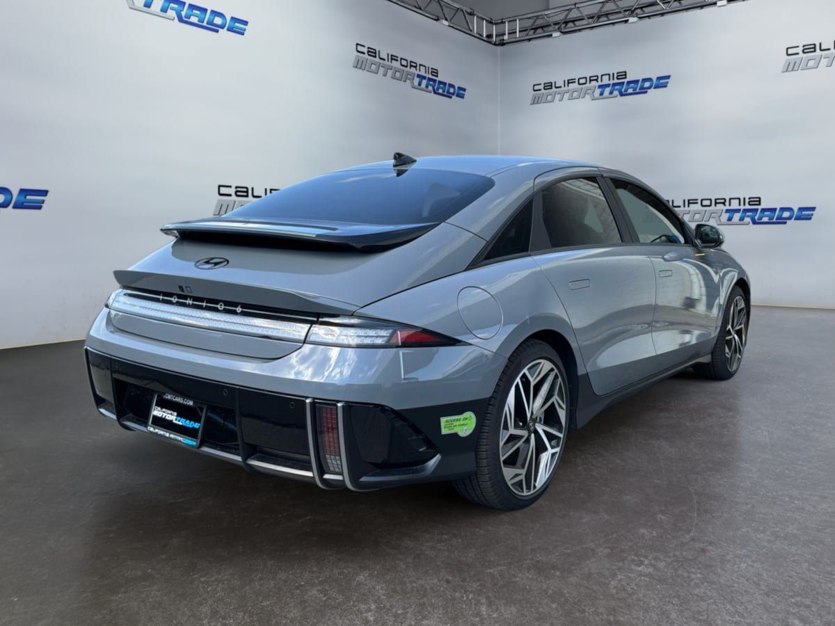 Used 2023 Hyundai Ioniq 6 SEL RWD image 5