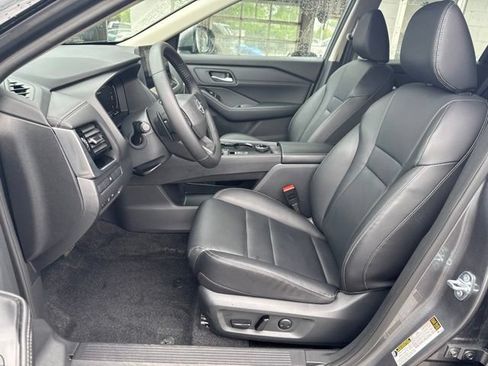 Used 2026 Nissan Rogue SL AWD/4WD image 10