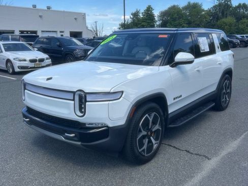Used 2024 Rivian R1S Adventure AWD/4WD image 2