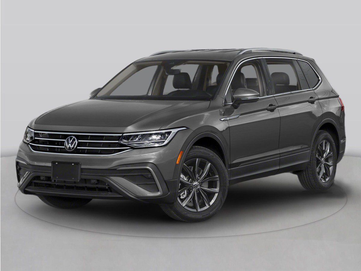 Used 2022 Volkswagen Tiguan SE AWD/4WD image 1