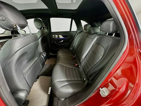 Used 2021 Mercedes-Benz GLC 300 image 24