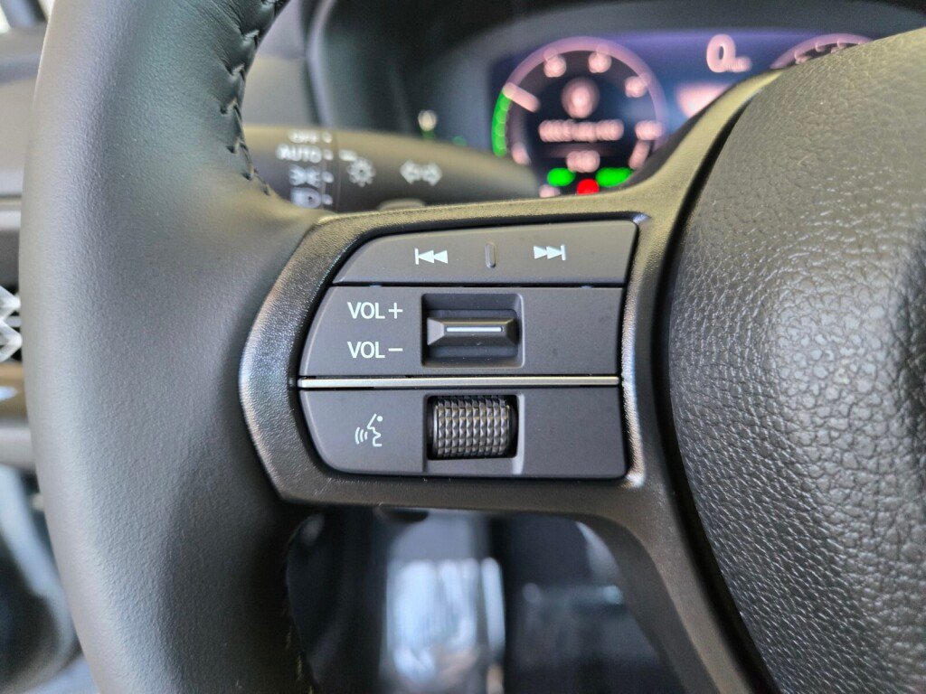 Used 2026 Honda Accord EX-L image 24