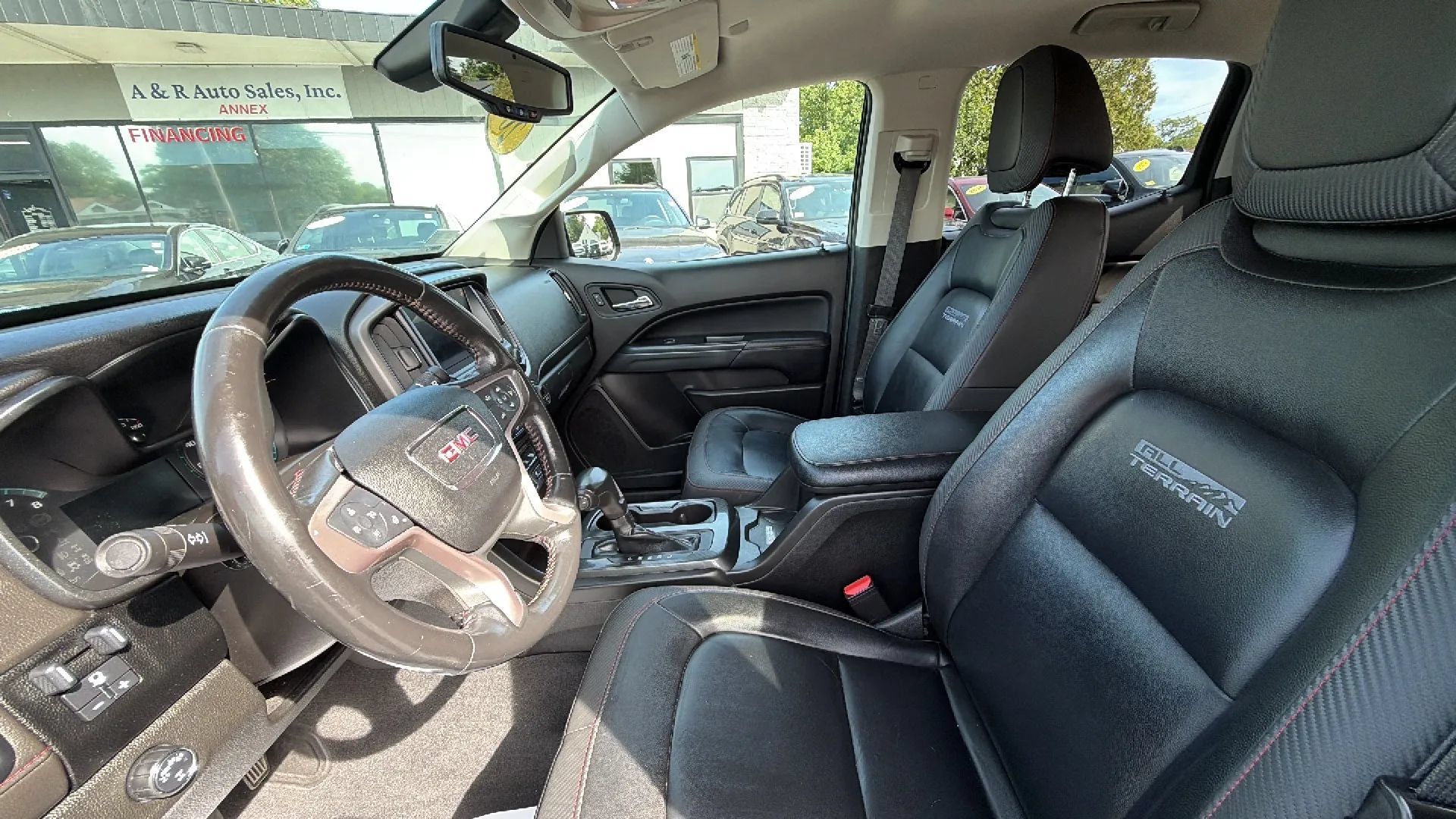 Used 2019 GMC Canyon All Terrain w/ Trailering Package AWD/4WD image 15