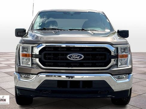 Certified 2022 Ford F150 XLT w/ Trailer Tow Package AWD/4WD image 3