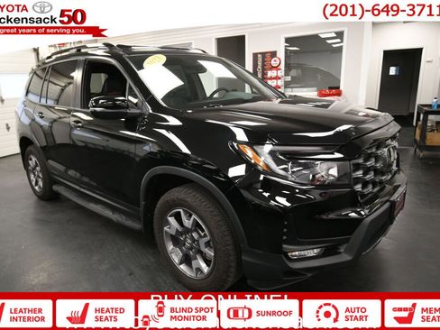 Used 2023 Honda Passport TrailSport image 1