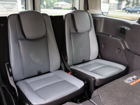 Used 2017 Ford Transit Connect XL FWD image 22