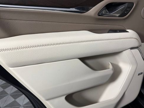 Used 2023 GMC Yukon Denali w/ LPO, Floor Liner Package image 28