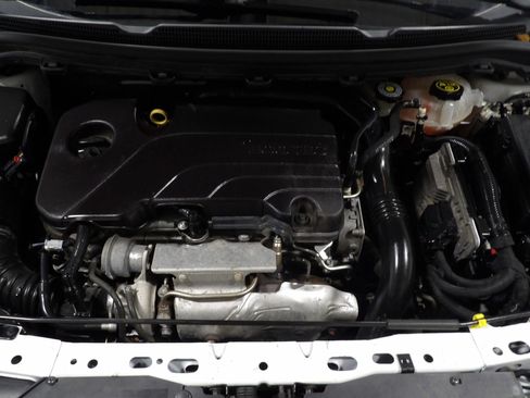 Used 2019 Chevrolet Cruze LT image 19