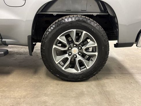 Used 2023 Chevrolet Silverado 1500 LT image 15
