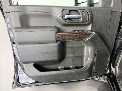 Used 2023 GMC Sierra 3500 SLE w/ SLE Value Package AWD/4WD image 26