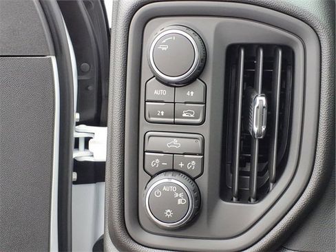 New 2026 Chevrolet Silverado 1500 Custom w/ LPO, Dark Essentials Package image 14