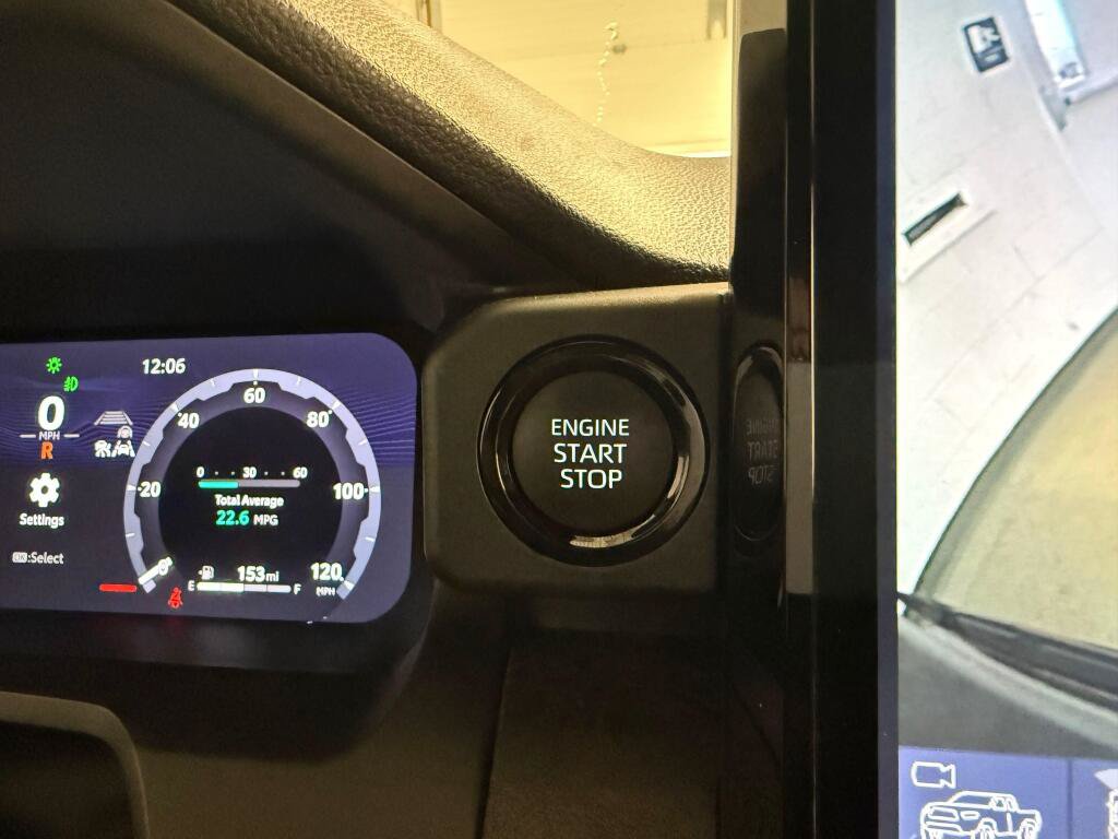 Certified 2026 Toyota Tacoma Limited AWD/4WD image 32