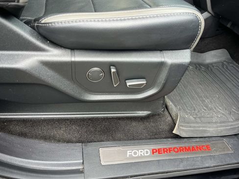 Used 2018 Ford F150 Raptor w/ Equipment Group 802A Luxury AWD/4WD image 28