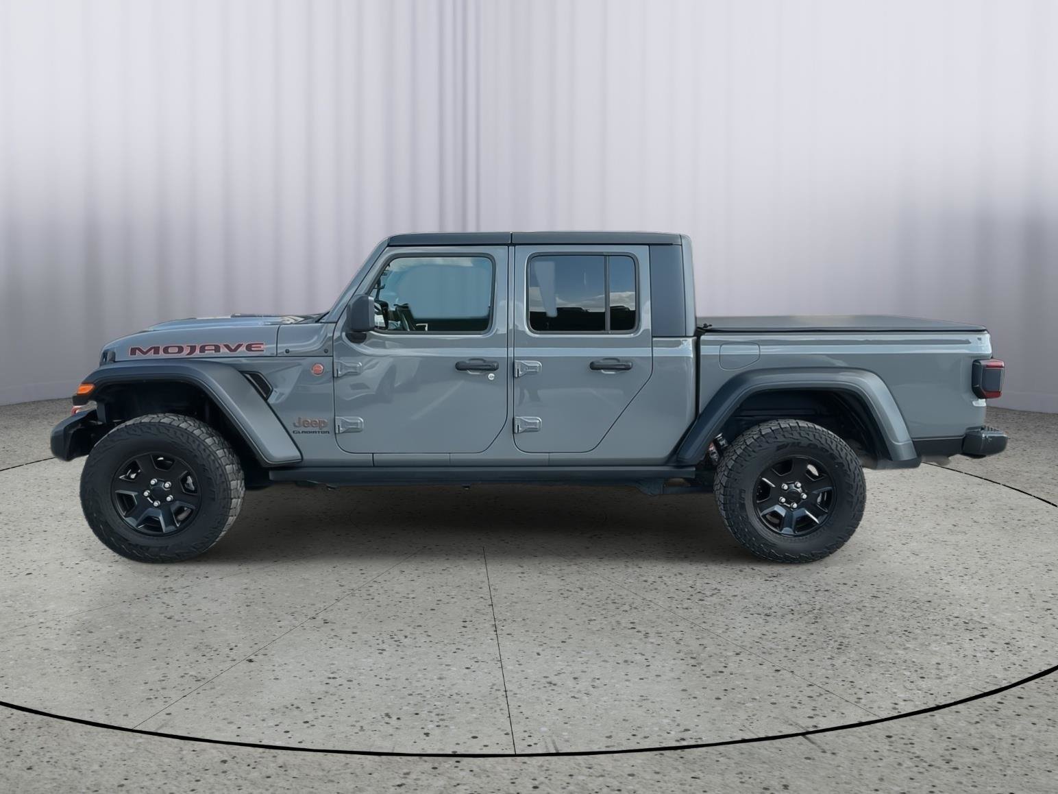 Used 2021 Jeep Gladiator Mojave AWD/4WD image 2