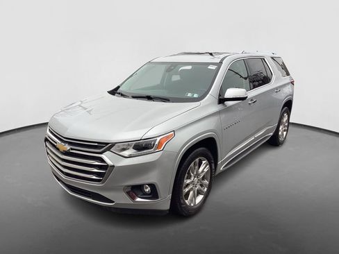 Used 2020 Chevrolet Traverse High Country image 1